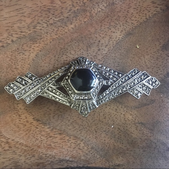 Faux onyx and faux marcasite Art Deco style pin - Picture 5 of 6